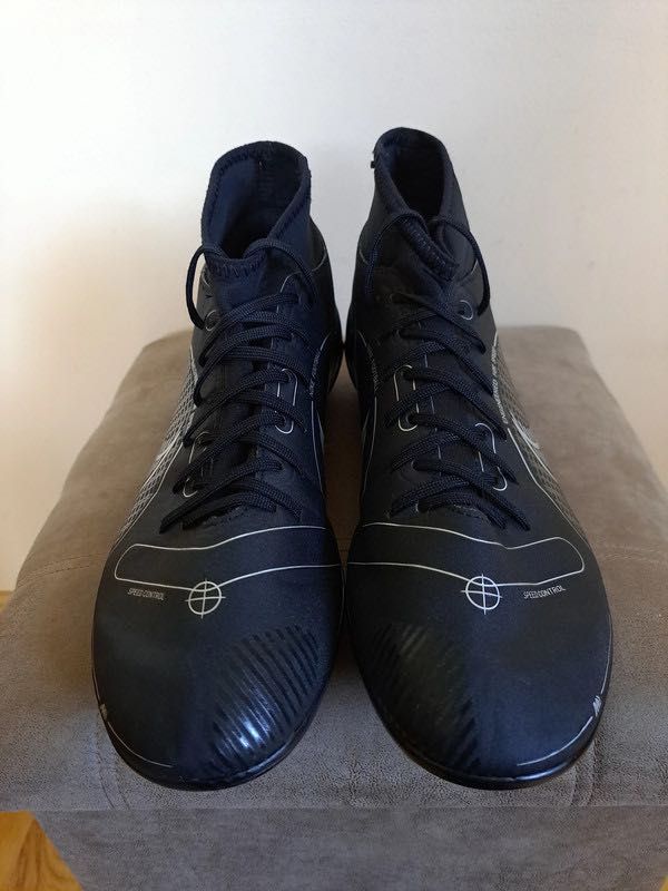Korki Nike Superfly 8 Club FG rozm. 42,5 buty piłkarskie