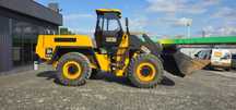 Продам  навантажувач  JCB 423