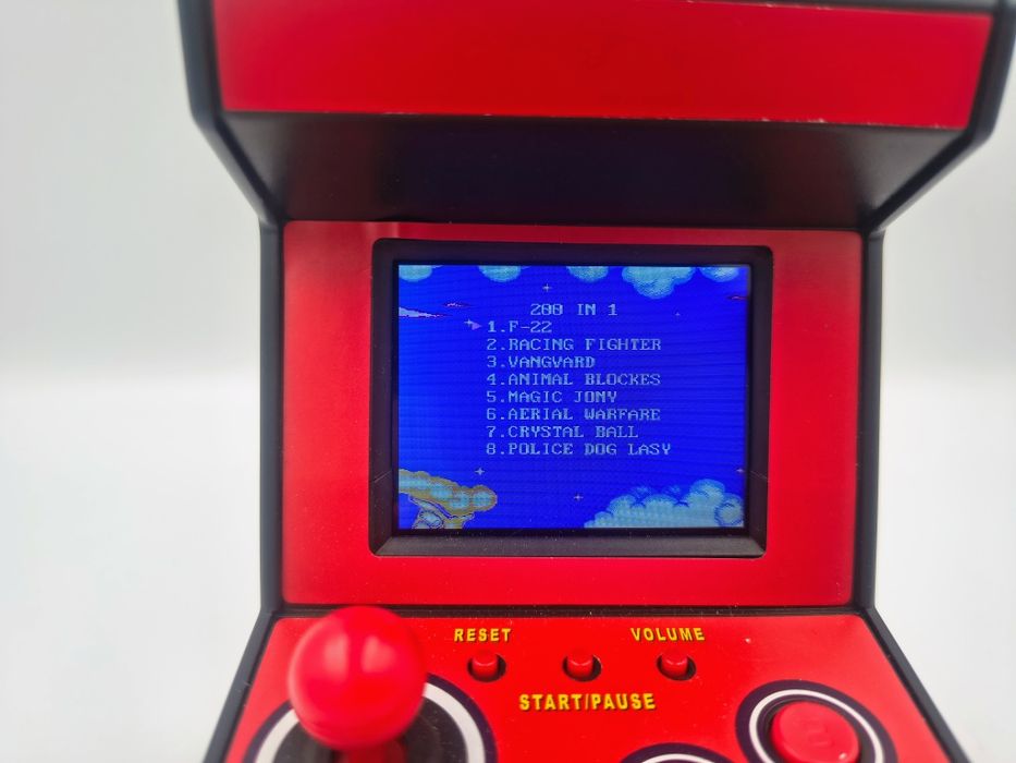 Gra - Miniaturowy Automat Do Gier RETRO QSS 16 CM GRY 200 GIER CZERWON