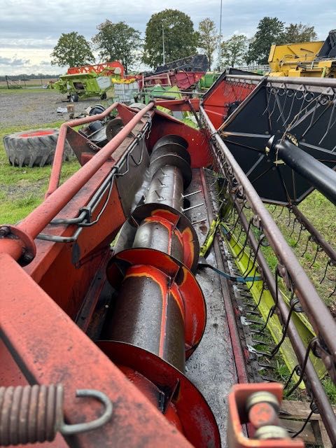 Kombajn zbożowy Massey Ferguson 29
