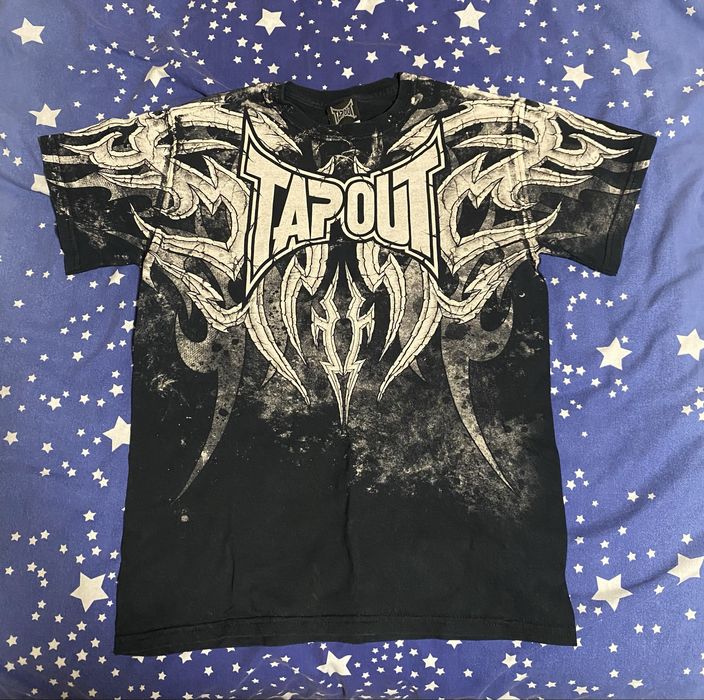 Продам футболку TAPOUT