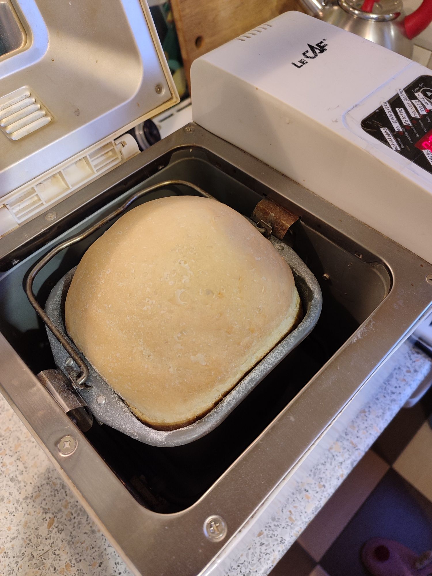 Германия Brotbackautomat LE CAF BGB-403 TS-238A Хлебопечка Хлібопічка