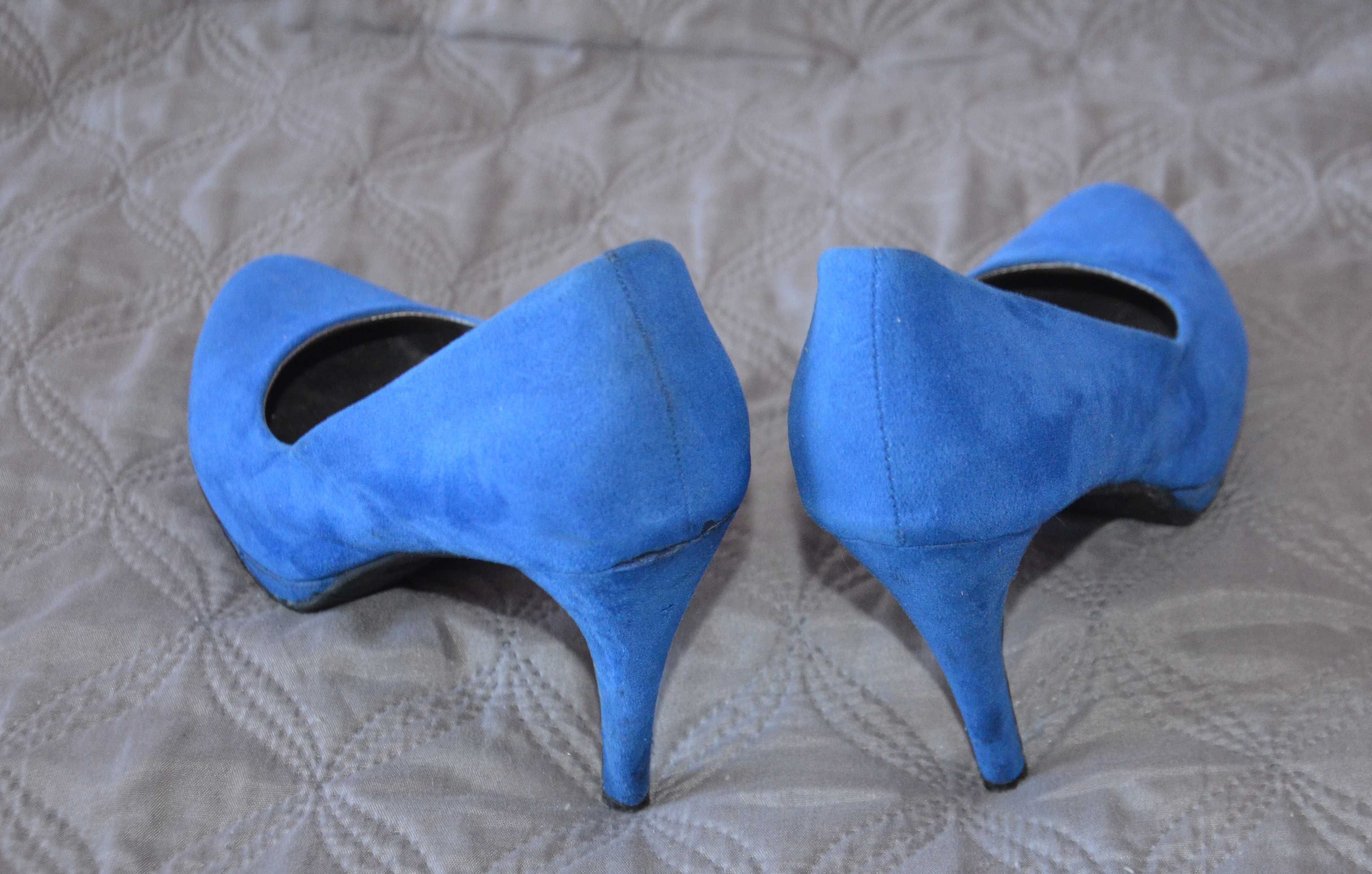 Niebieskie  buty na obcasie 10 cm Jennifer rozmiar 37