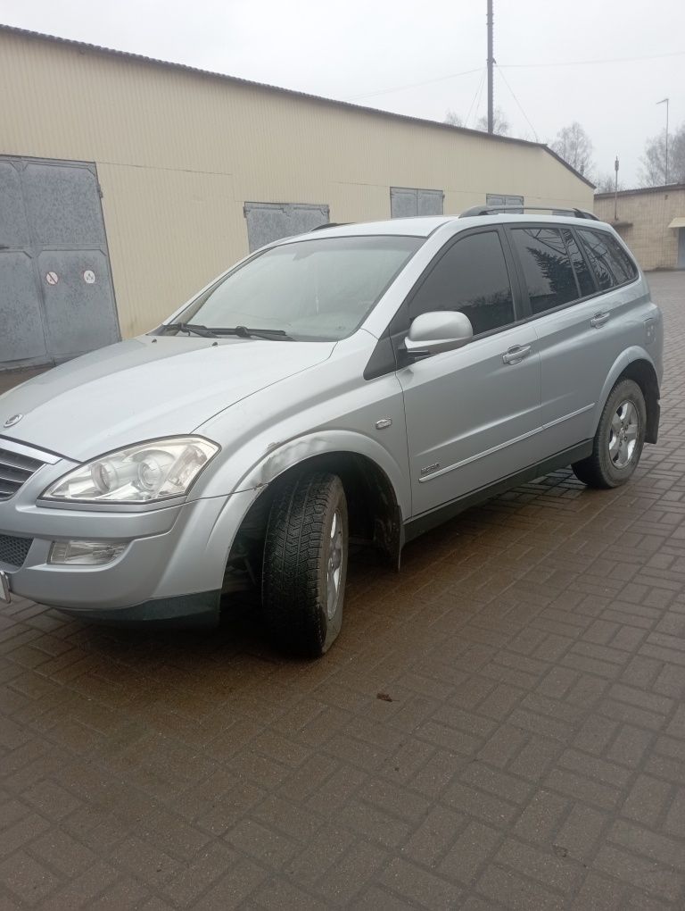 Продам SsangYong Cyron