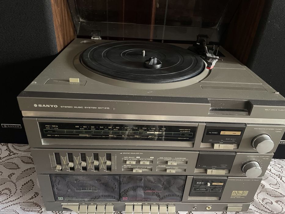 Музыкальный центр Sanyo GXT 215