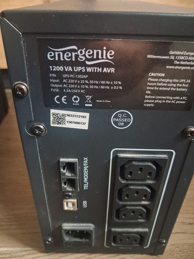 Ups 650va   800va  850va 1200 va cena za 850 z lcd