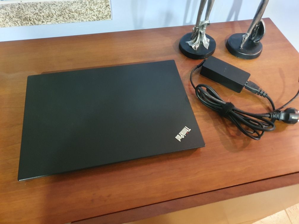 Lenovo L480 i5 (8 threads) + 16gb ram