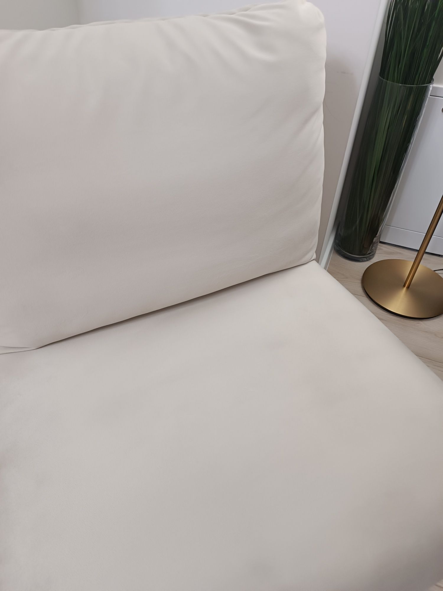 Fotel lezanka sofa jednoosobowa szezlong bezowy welur