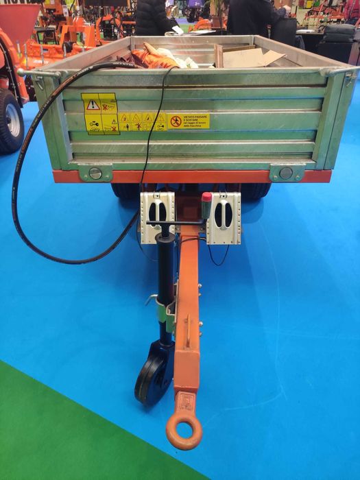 Reboques Basculantes Hidráulicos 1.5T e 2.5T C/Documentos**Campanha**