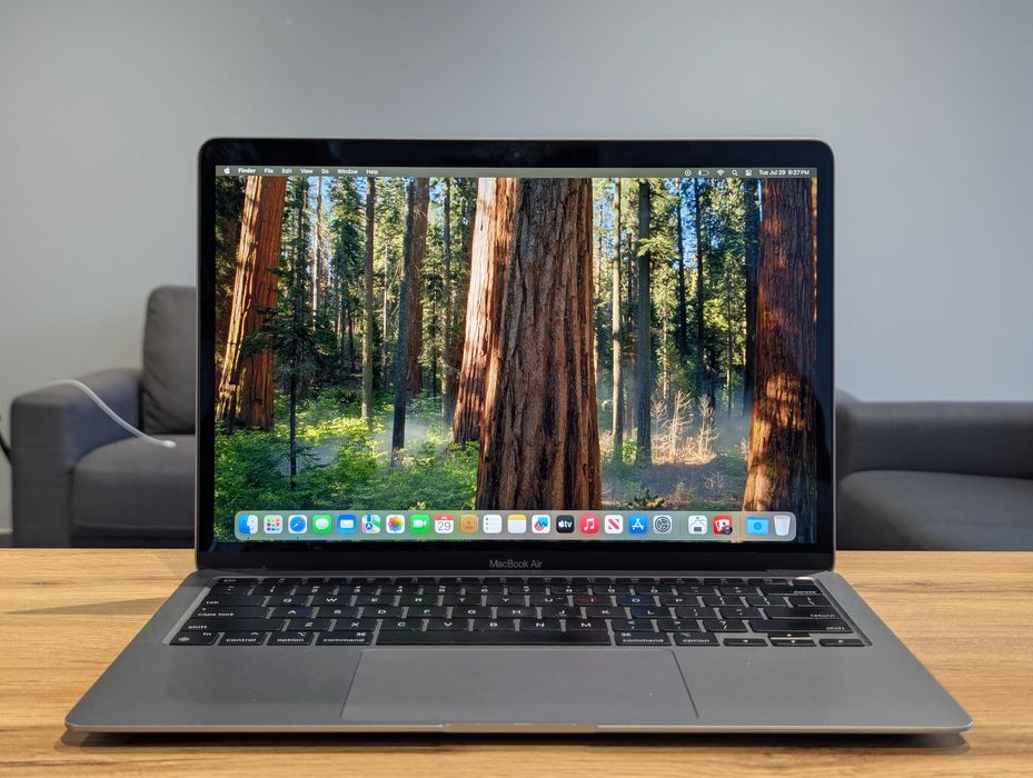 Macbook air 13 2020 m1 16/256gb !! Гарантія 30 днів !!