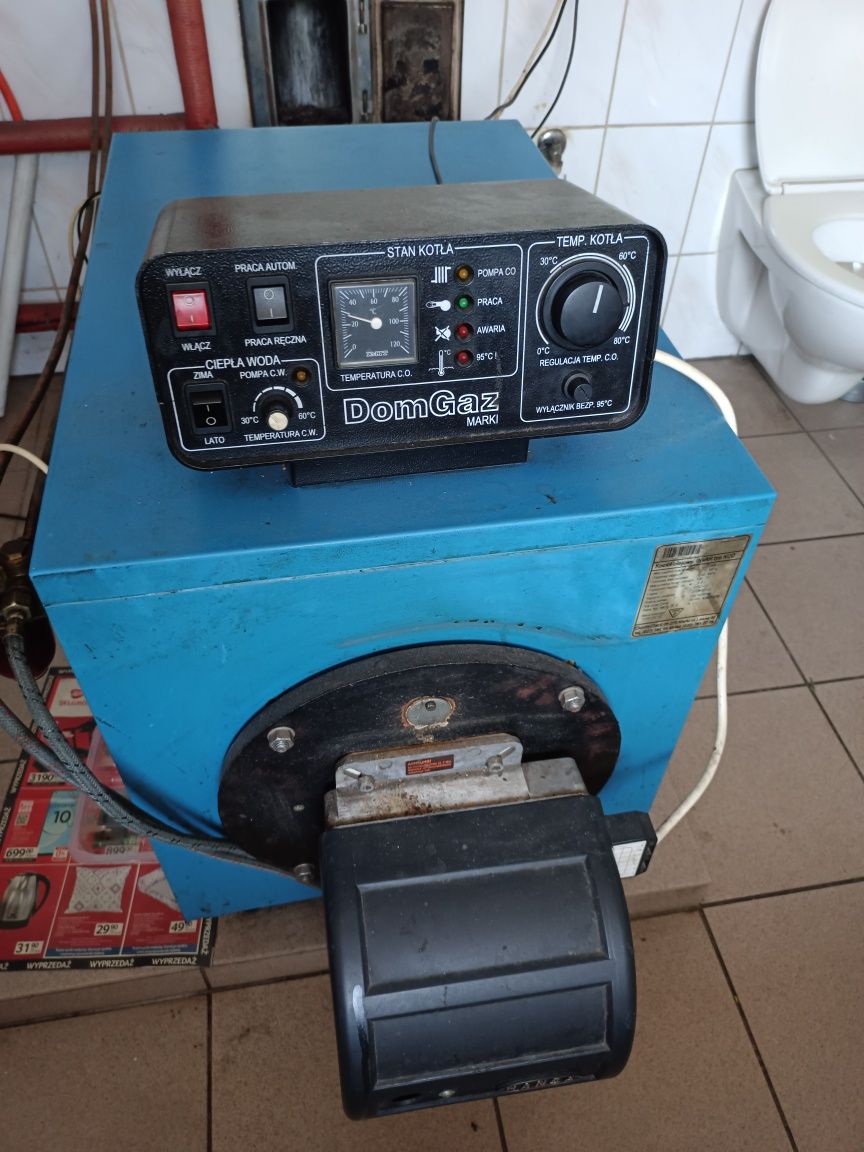 Piec olejowy  DOMGAZ INVAR KOD 28KW CO,+CW