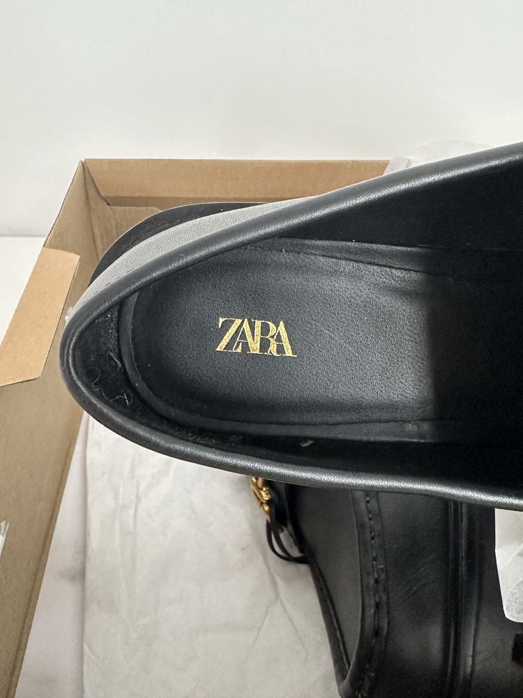 Лофери Zara