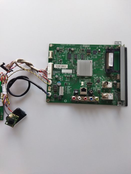 715G9237-M01-B00-005K