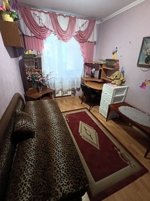 Сдам отличную комнату в 3к квартире ул. Филатова/Варненская!