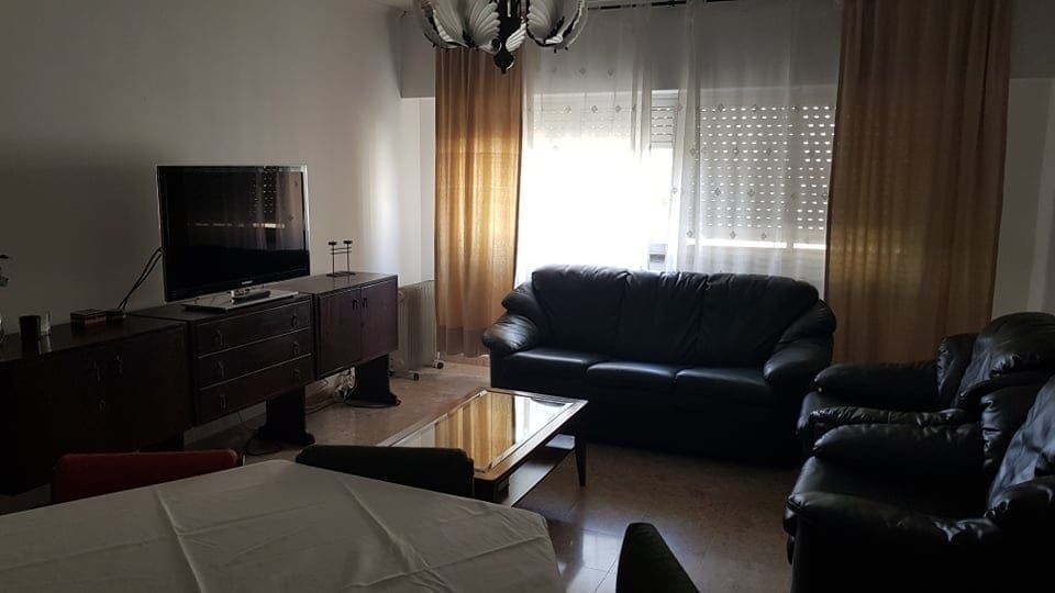 Quarto em Apartamento - estudantes/professores