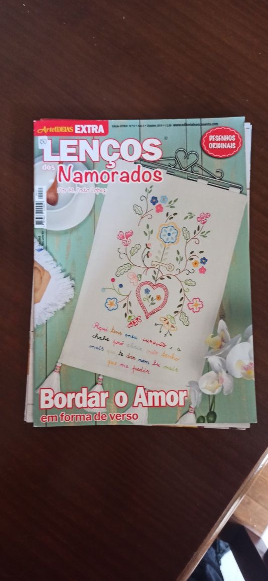 Livros dos lenços dos namorados