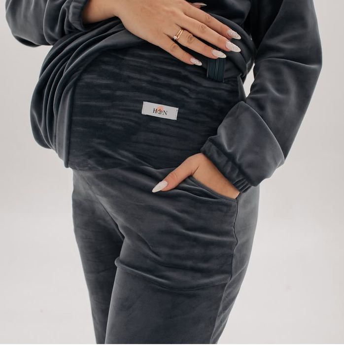 Продам спортивний костюм для вагітних