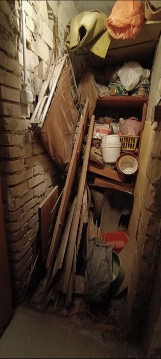 Opróżnianie piwnic  i mieszkań – wywóz mebli, sprzętu, wszystkiego