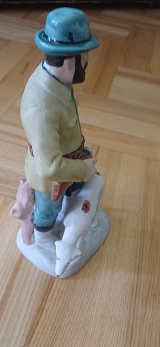 Lesniczy na polowaniu