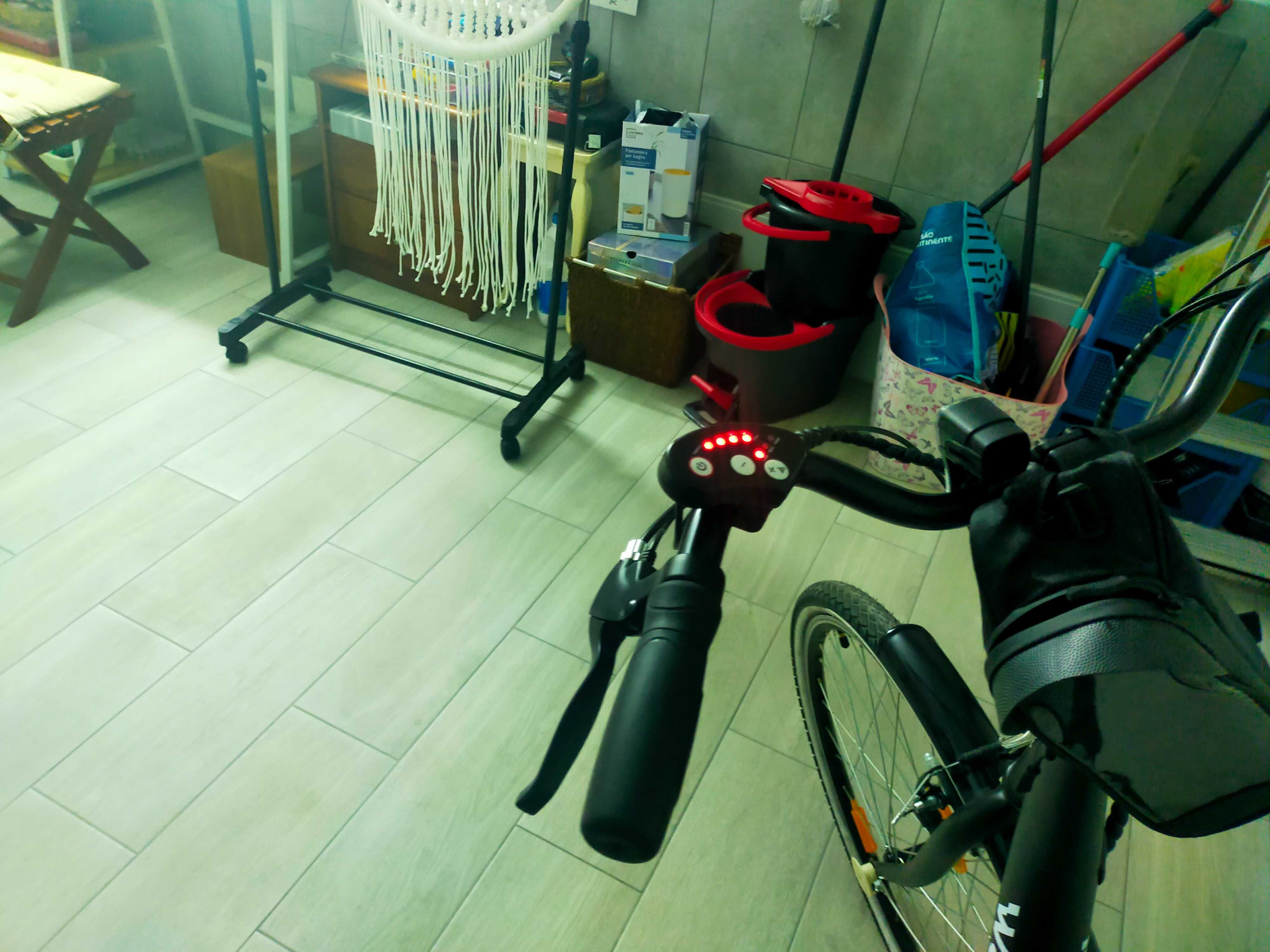 Bicicleta elétrica Wayscral E-100- Como Nova