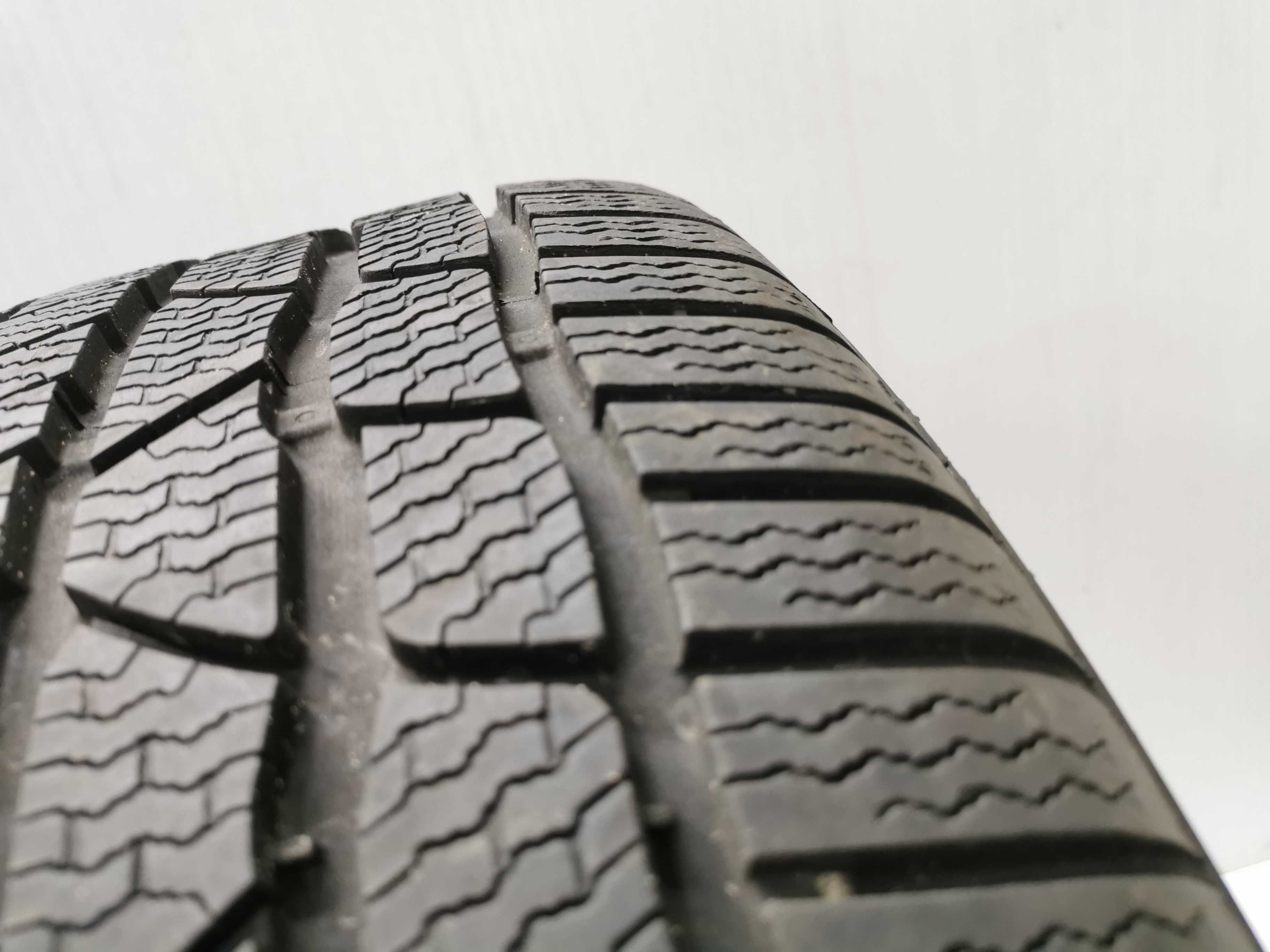 Continental ContiWinterContact TS830P 235/45r19 99V Rant N0899