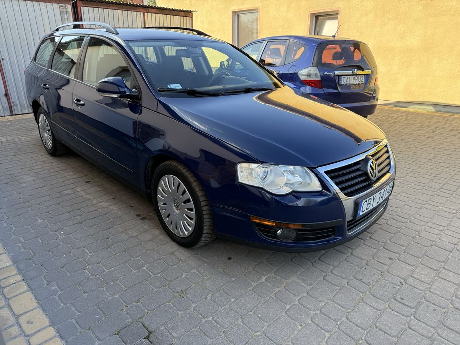 Volkswagen Passat B6 2.0 TDI Automat Model:2006 Navi Klimatronik !!!