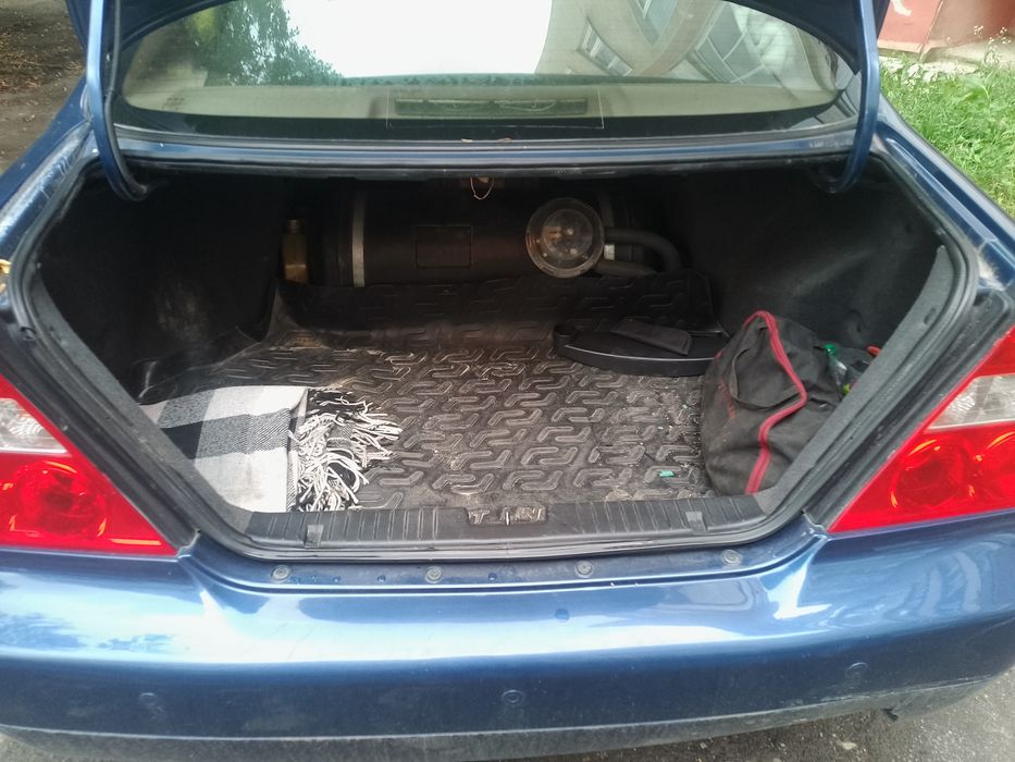 Продам легковий автомобіль