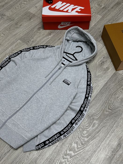 Зипка Adidas на лампасах r.y.v.