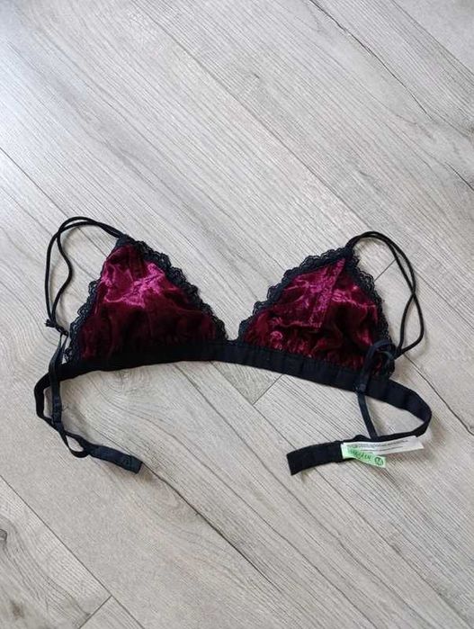 Burgundowy welurowy stanik z koronką M