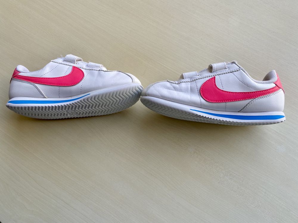 Sapatilhas Nike menina tamanho 33