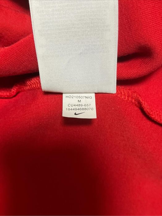 зипка nike tech fleece