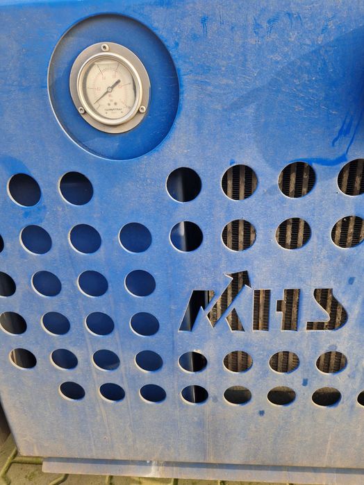 Kompresor wydmuchu materiałów sypkich MHS Siloking 1100