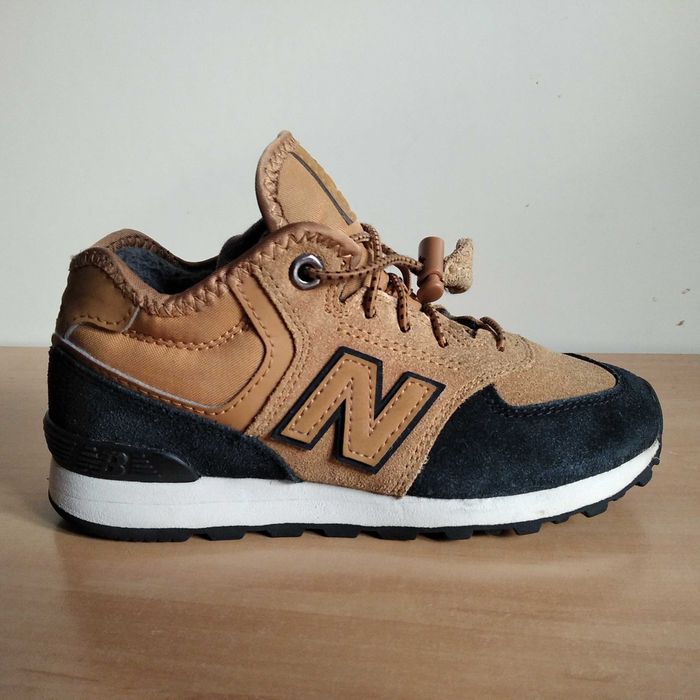 Buty dziecięce NEW BALANCE GV574HXG skóra zamsz roz.eu-32