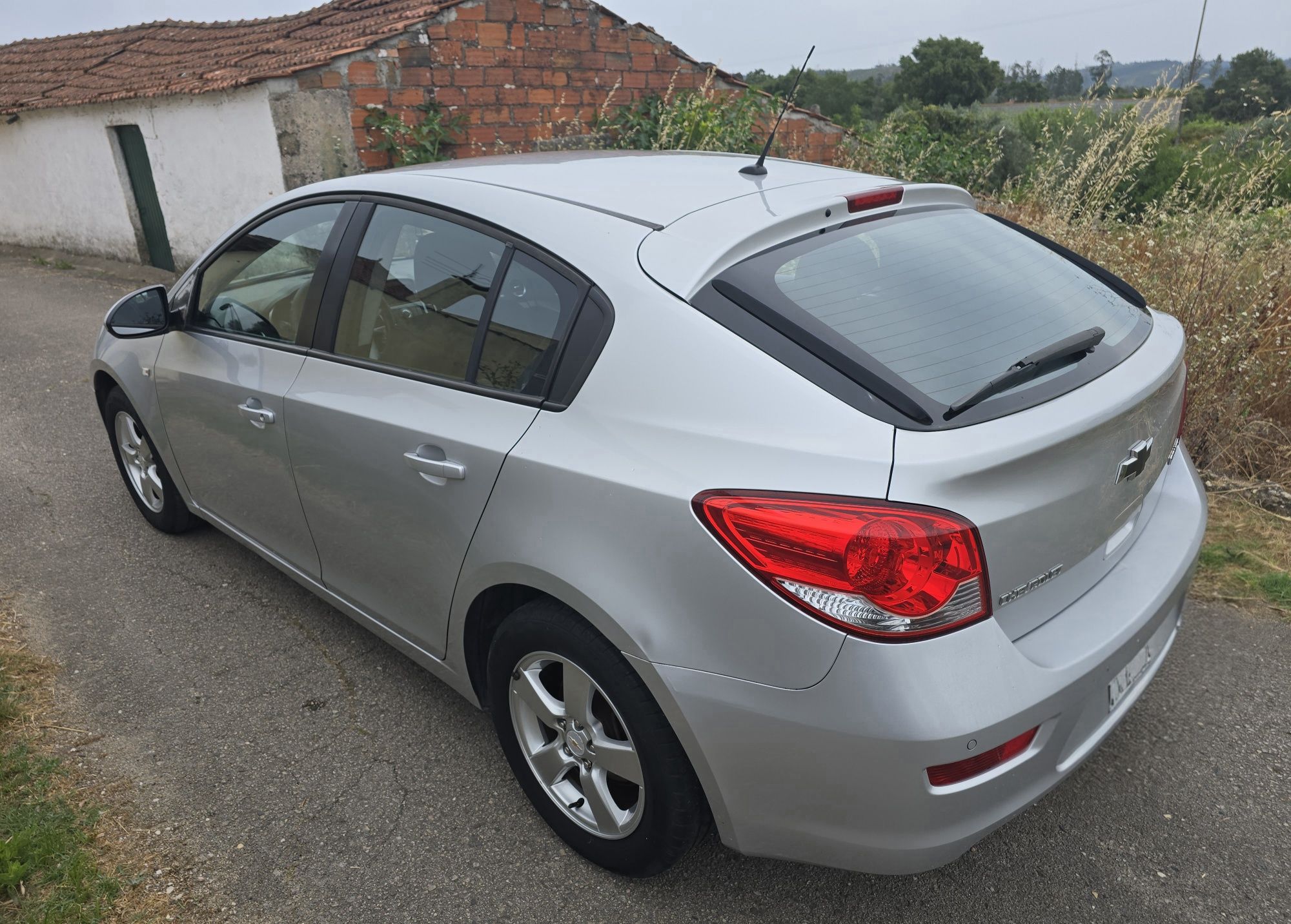 Chevrolet Cruze Hatch 2013 - 1.6 Gasolina - 109692km
