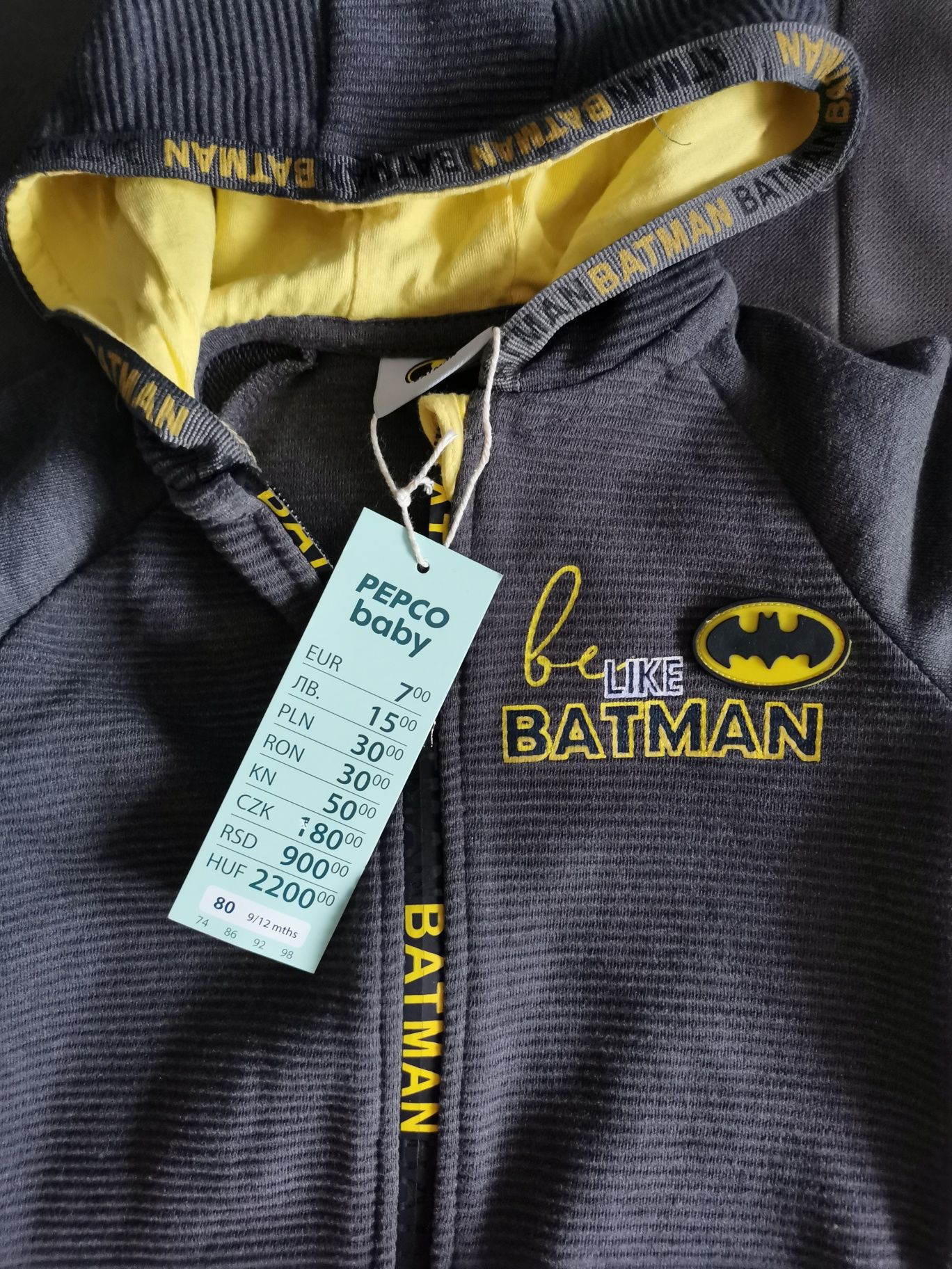 Nowa bluza zapinana z kapturem Batman