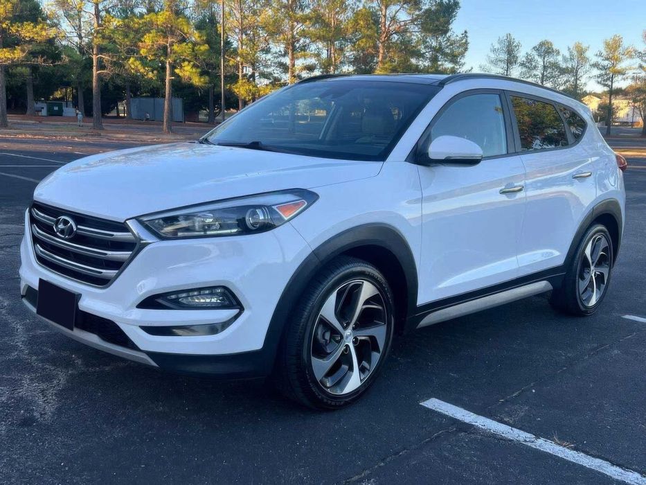 Hyundai Tucson Limited      2017