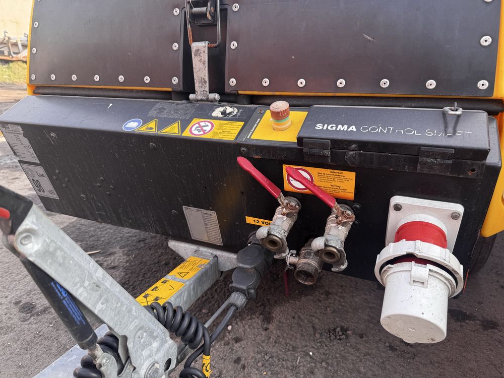 Sprężarka KAESER M50 E PE kompresor 2017 elektryczna atlas copco