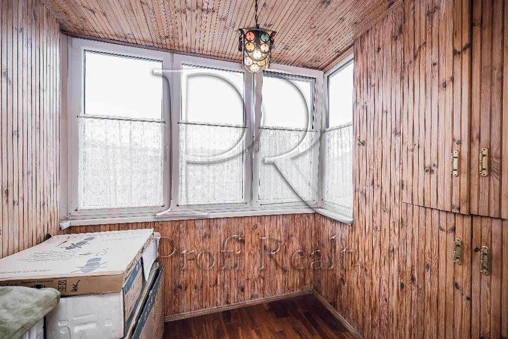 Продаж 2 рівневої квартири, Позняки, Драгоманова 17/Осокорки