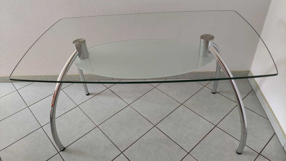Stoł szklany duży 133x81x75