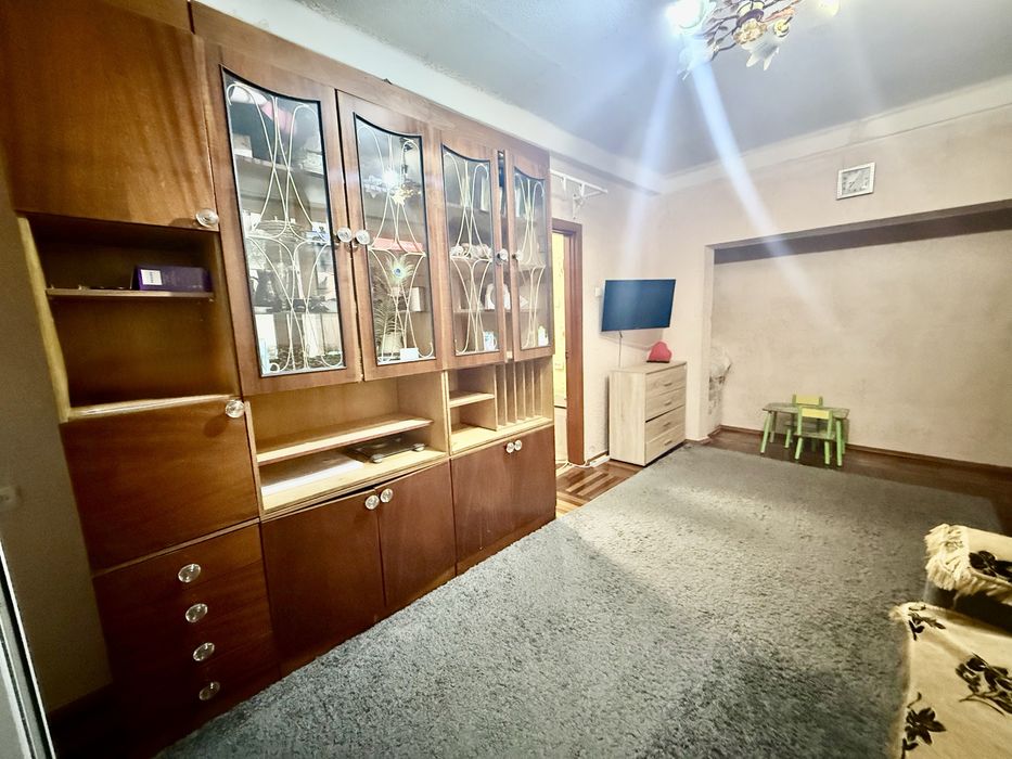 2 кімнатна кв 3й Южний / пр. 40-річчя Перемоги