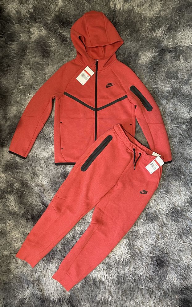 Nike Tech fleece костюм