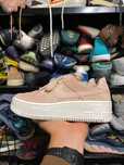 Жіночі кросівки на платформі nike wmns air force 1 sage low