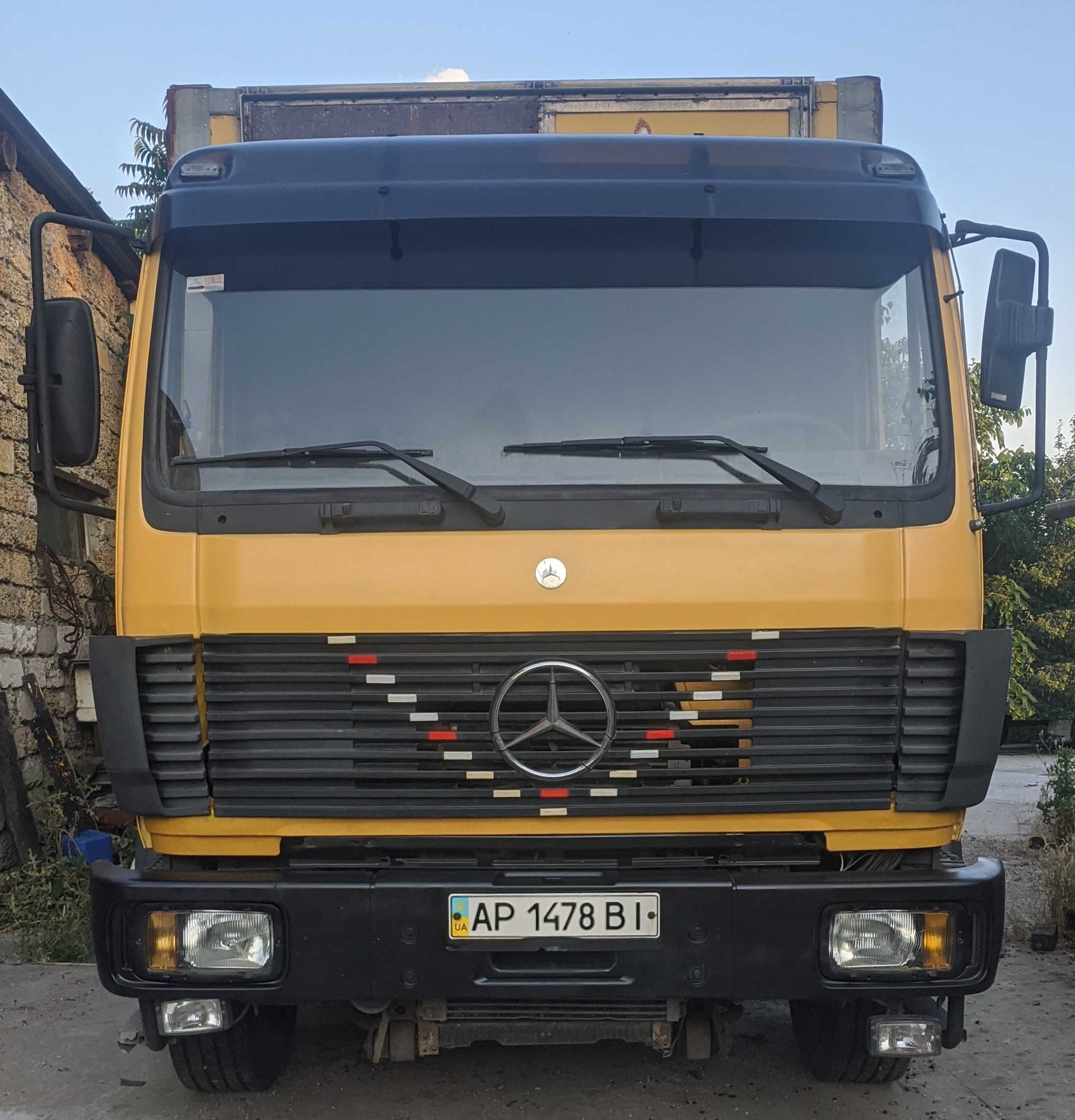 Мерседес Mercedes-Benz 2531. Торг