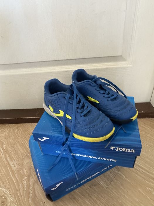 Joma Toledo сороконіжки