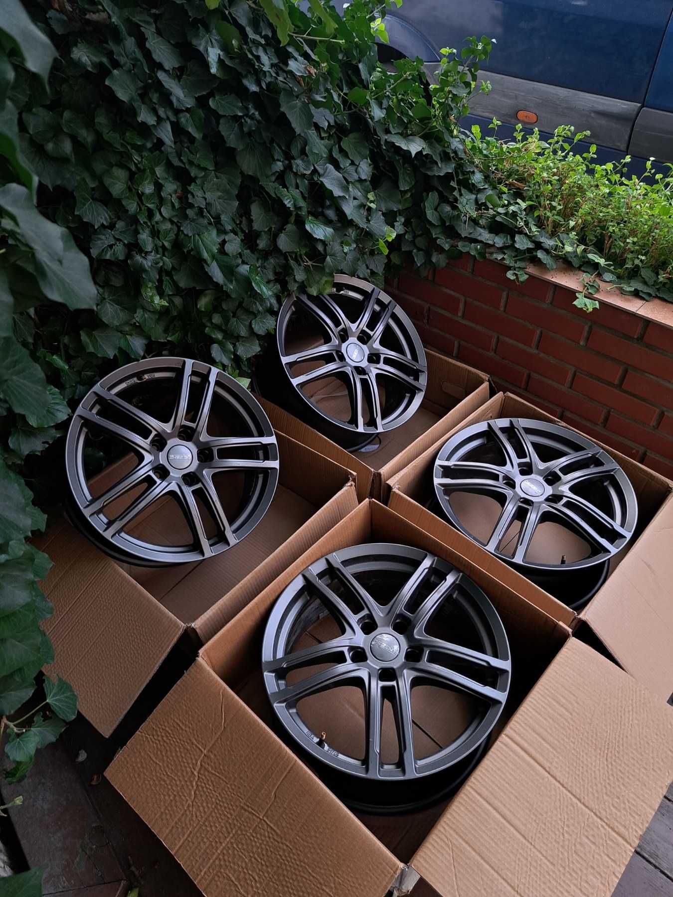 Диски Dezent r18 5x114,3 Honda Acura Toyota Lexus