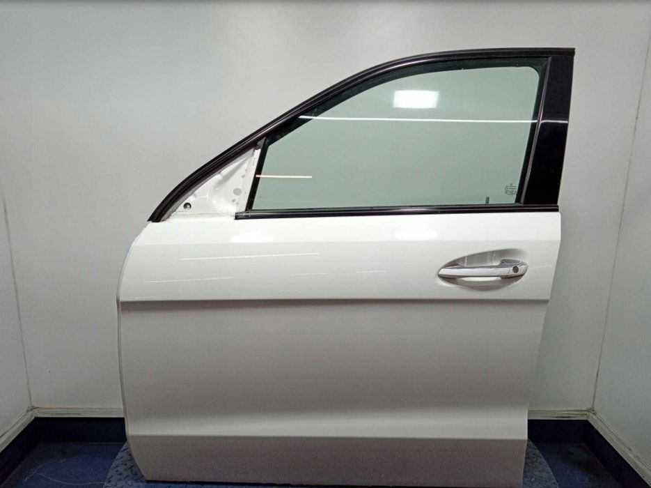 Двери передние задние правые левые Mercedes-Benz GLS X166 разборка