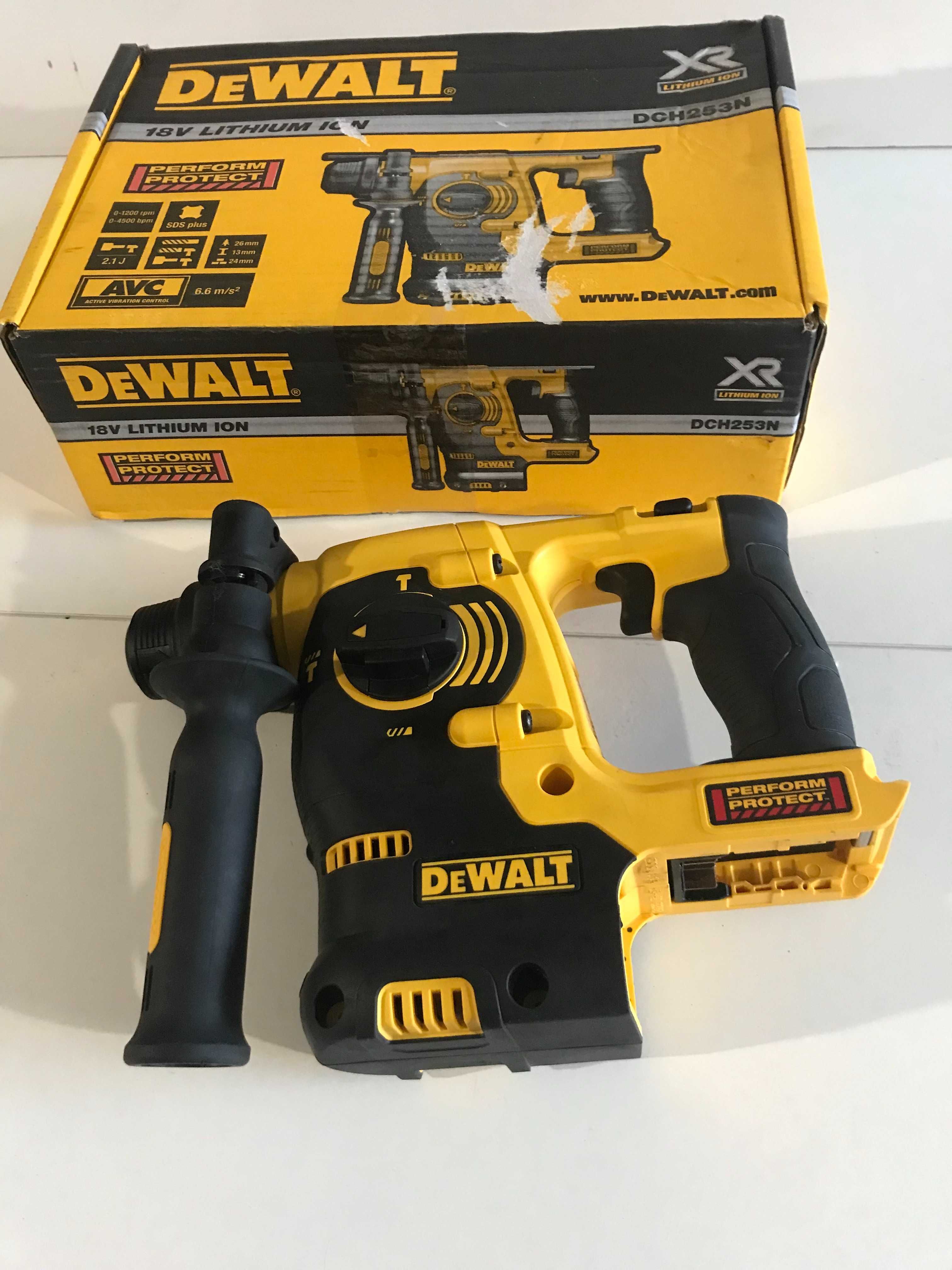 Перфоратор DeWALT DCH253N з Англії