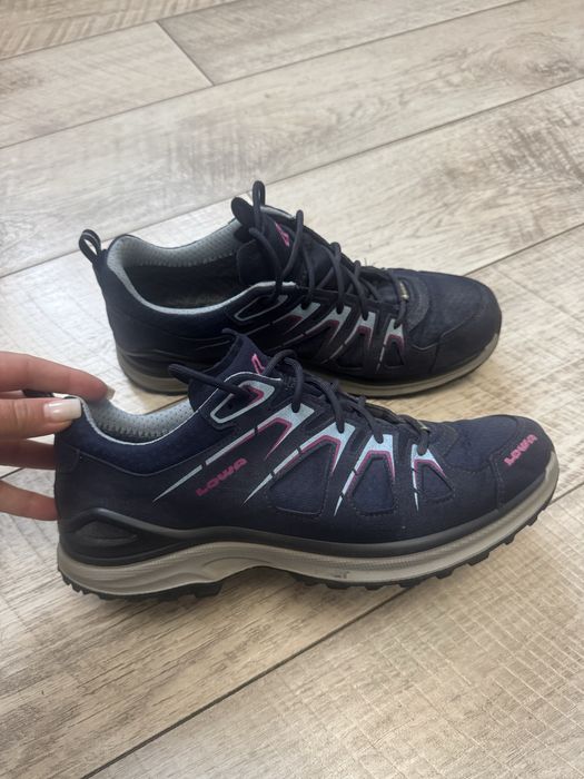 Lowa Gore - Tex ( 41.1/2 p ) 26.5 cm