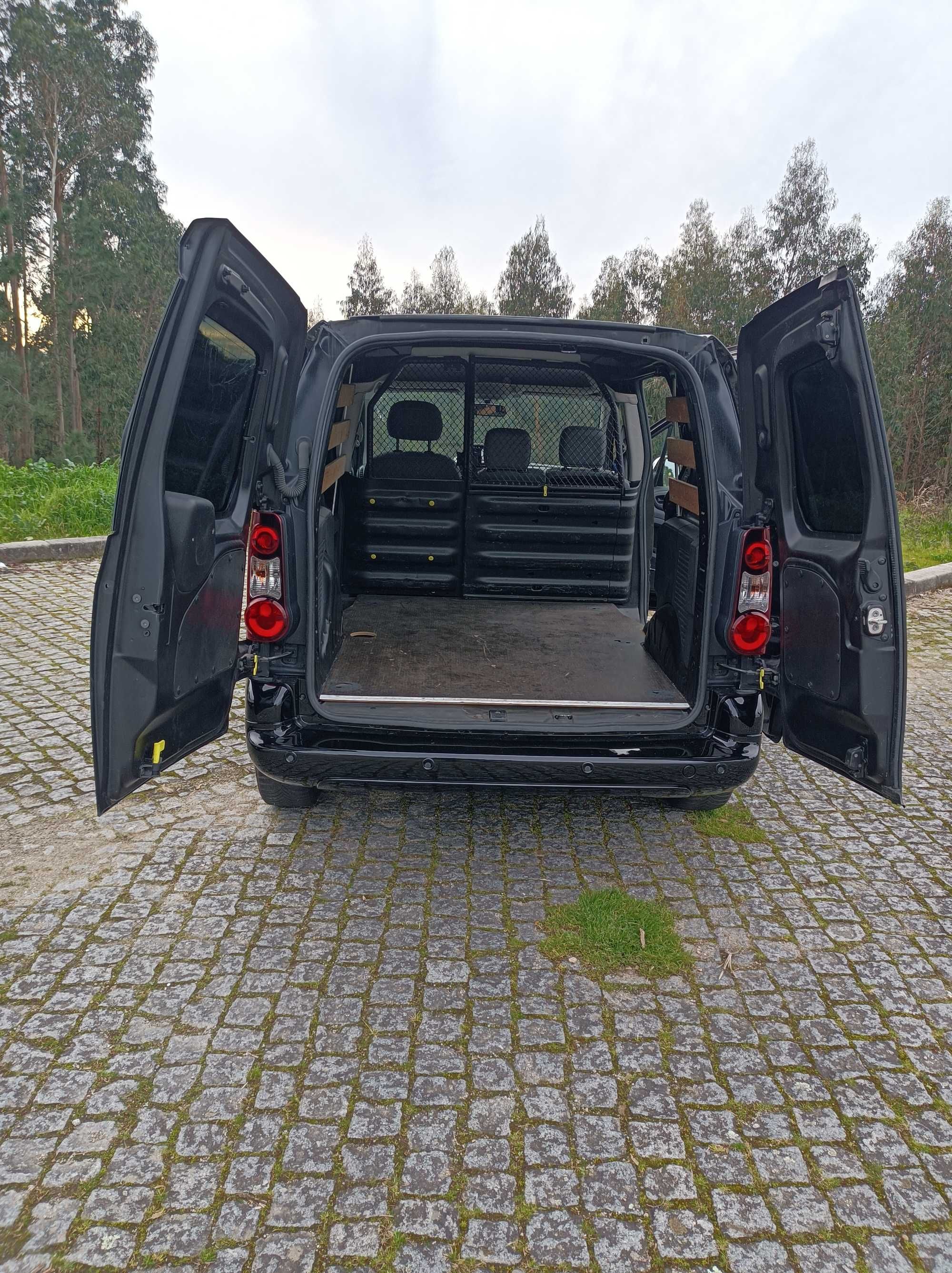 Citroen berlingo  em muito bom estado