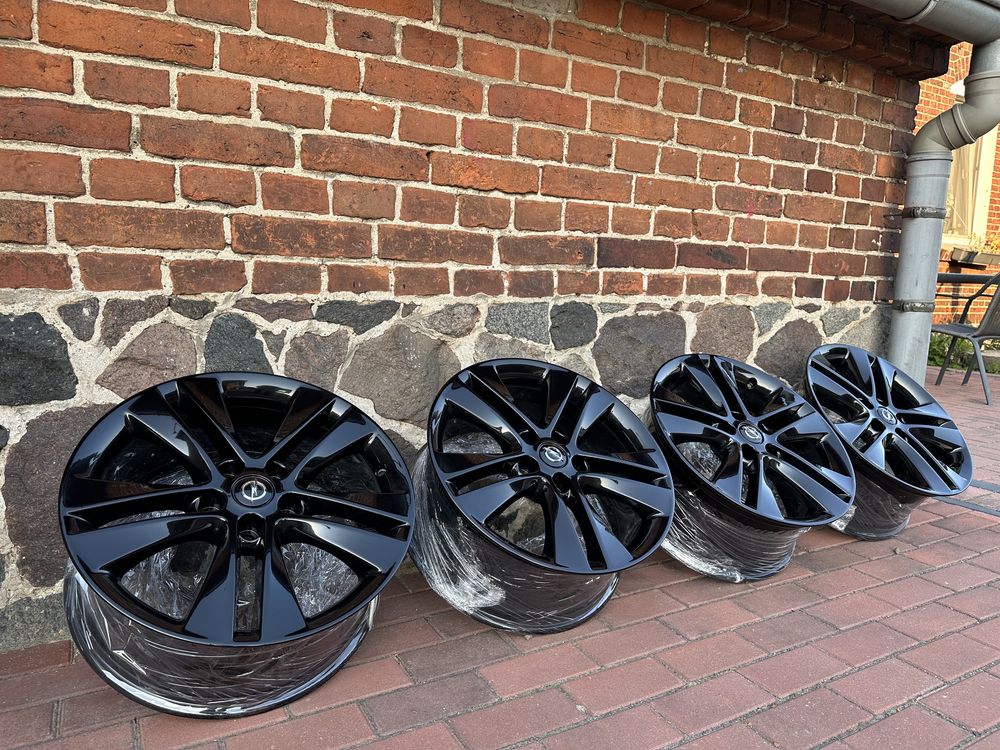 Alufelgi 5x115 18 Opel Insignia OPC Astra J czarny polysk letnie lato